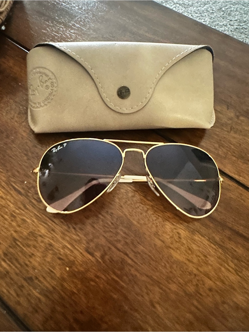 Ray-Ban Gold Aviator Sunglasses with Black /purple Lenses